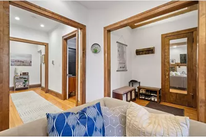 3707 N Wilton Avenue #2, Chicago, IL 60613 - Photo 10