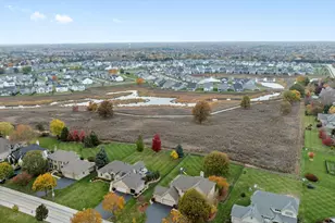 3520 Bunker Hill Dr, Algonquin, IL 60102 - Photo 42