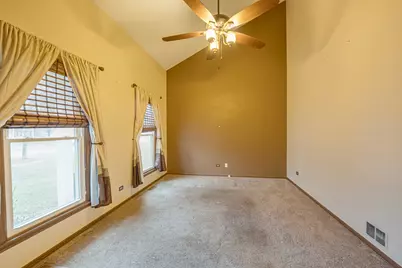 1715 Riverwood Drive, Algonquin, IL 60102 - Photo 8