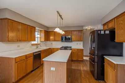 1852 Maple Glen Drive, Plainfield, IL 60586 - Photo 6