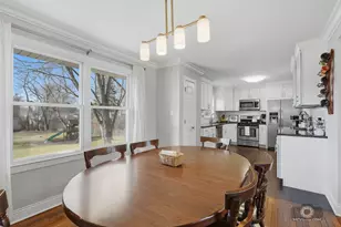 16240 Debra Dr, Oak Forest, IL 60452 - Photo 8