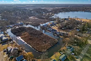 1112 Adams Ave, Wauconda, IL 60084 - Photo 16