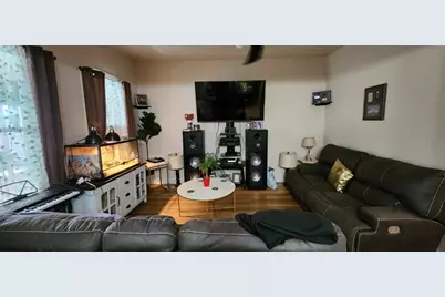 2046 N Narragansett Avenue, Chicago, IL 60639 - Photo 4