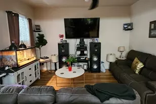 2046 N Narragansett Ave, Chicago, IL 60639 - Photo 4