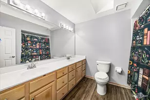 469 S Jefferson St, Batavia, IL 60510 - Photo 10