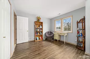 469 S Jefferson St, Batavia, IL 60510 - Photo 6