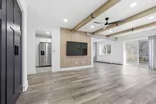 2515 E Olive St, Arlington Heights, IL 60004 - Photo 12