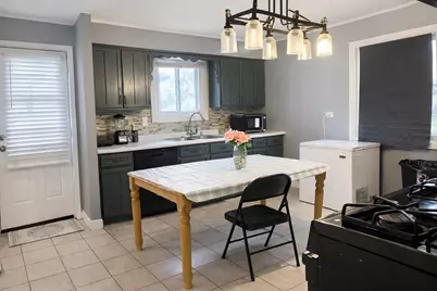 1377 Greenbay Avenue, Calumet City, IL 60409 - Photo 6