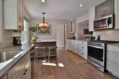 1920 N Washington Street, Wheaton, IL 60187 - Photo 8