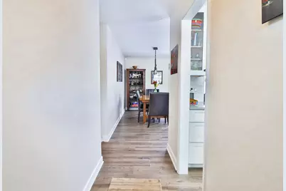 1920 N Washington Street, Wheaton, IL 60187 - Photo 4