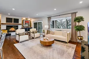 360 Claymoor Rd, Hinsdale, IL 60521 - Photo 6