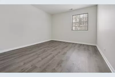 527 E Shag Bark Lane #A, Streamwood, IL 60107 - Photo 6