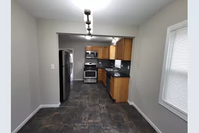 200 N 2nd Avenue, Villa Park, IL 60181 - Photo 8