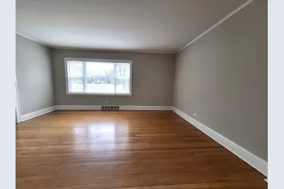 200 N 2nd Avenue, Villa Park, IL 60181 - Photo 4