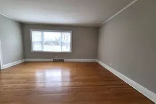 200 N 2nd Ave, Villa Park, IL 60181 - Photo 4