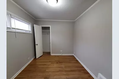 200 N 2nd Avenue, Villa Park, IL 60181 - Photo 18