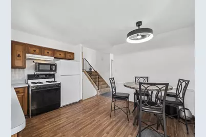 1000 Lancaster Court, Hoffman Estates, IL 60169 - Photo 12