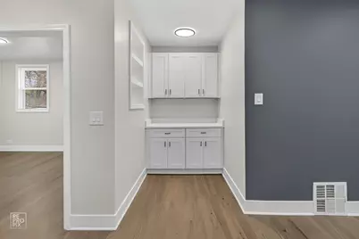 8420 S Carpenter Street, Chicago, IL 60620 - Photo 6