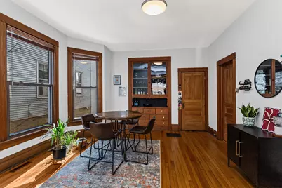 1033 W Wellington Avenue, Chicago, IL 60657 - Photo 6