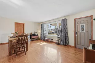 4149 28th Ave, Moline, IL 61265 - Photo 6