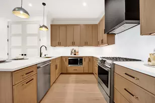 5630 N Broadway St, Chicago, IL 60660 - Photo 10