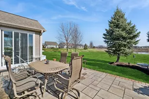 2791 Beacon Point Cir, Elgin, IL 60124 - Photo 24