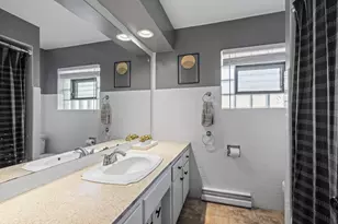 2610 Sunnyside Ave, Westchester, IL 60154 - Photo 18