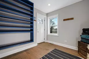 5881 N Central Ave, Chicago, IL 60646 - Photo 14