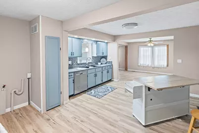 2429 Overbeck Lane, Centralia, IL 62801 - Photo 28