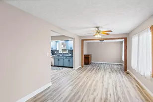 2429 Overbeck Ln, Centralia, IL 62801 - Photo 14