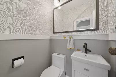 527 Lyman Avenue, Oak Park, IL 60304 - Photo 14