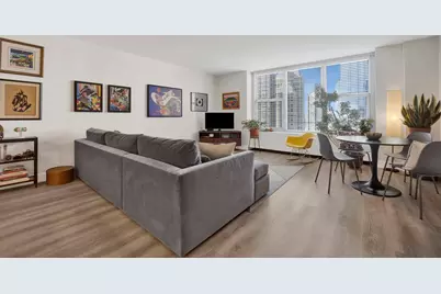 777 N Michigan Avenue #3709, Chicago, IL 60611 - Photo 10