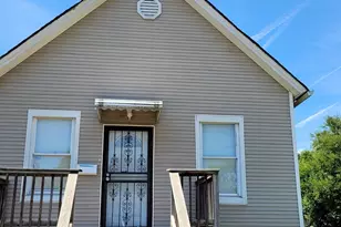 11720 S Wentworth Ave, Chicago, IL 60628 - Photo 1