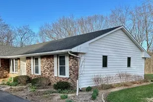 22219 Carltons Dell Rd, Danville, IL 61834 - Photo 4