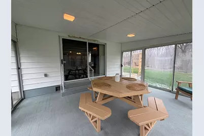 22219 Carltons Dell Road, Danville, IL 61834 - Photo 48