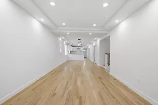 3825 W 59th Pl, Chicago, IL 60629 - Photo 6