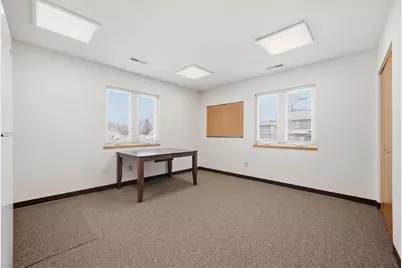 501 W 6th Avenue, Rochelle, IL 61068 - Photo 12