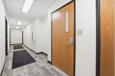 501 W 6th Avenue, Rochelle, IL 61068 - Photo 8