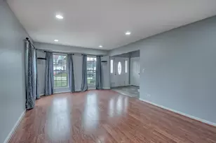 1411 Steeplechase Rd, Bartlett, IL 60103 - Photo 6