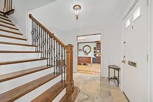 4821 Wallbank Ave, Downers Grove, IL 60515 - Photo 2