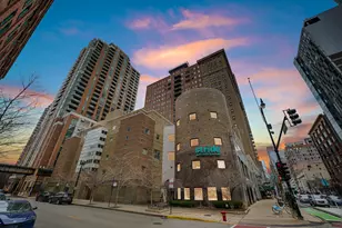 40 E 9th St, Chicago, IL 60605 - Photo 1