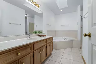611 Flambeau Ct, Romeoville, IL 60446 - Photo 12