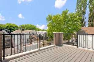 1517 W Barry Ave, Chicago, IL 60657 - Photo 26