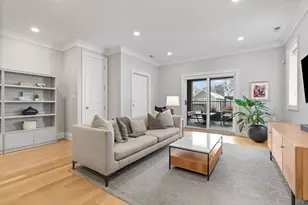 1517 W Barry Ave, Chicago, IL 60657 - Photo 12