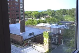 4250 N Marine Dr, Chicago, IL 60613 - Photo 12