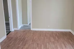 9021 S Exchange Ave, Chicago, IL 60617 - Photo 4