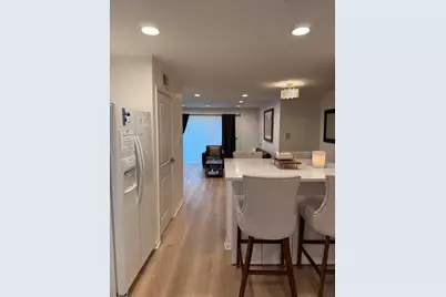 9456 Bay Colony Drive #2N, Des Plaines, IL 60016 - Photo 12