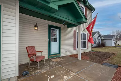 914 Wembley Drive, Island Lake, IL 60042 - Photo 2