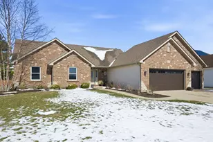 3101 Ernest Dr, Sandwich, IL 60548 - Photo 2
