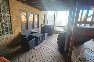 6701 N Bosworth Ave, Chicago, IL 60626 - Photo 18